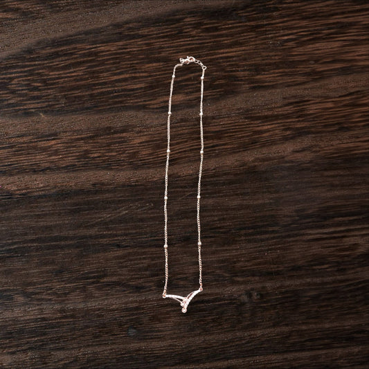 Minimal V Shape Pendant Necklace for Women